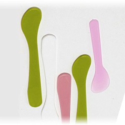 ЧИСТОВЬЕ Шпатели пластиковые цветные L-13 см купить недорого в интернет магазине Beauty Prof с доставкой по Хабаровску и регионам России