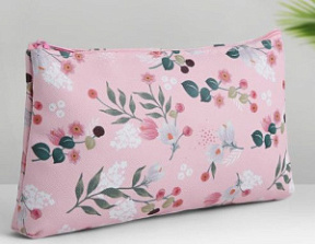 Косметичка-пенал на молнии Цветы нежно-розовая 18*1,5*11 см купить недорого в интернет магазине Beauty Prof с доставкой по Хабаровску и регионам России